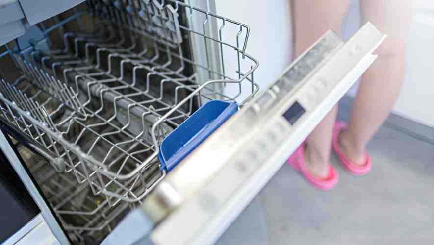 Step-by-Step Guide: Can You Put Oven Grates In The Dishwasher?