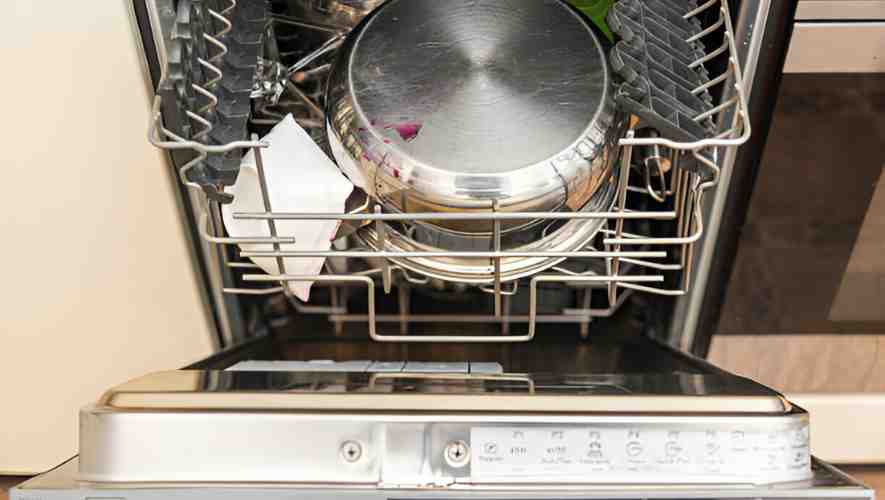 What Does the GE Dishwasher H2O Error Code Mean?